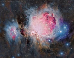 M42 y NCG 1977